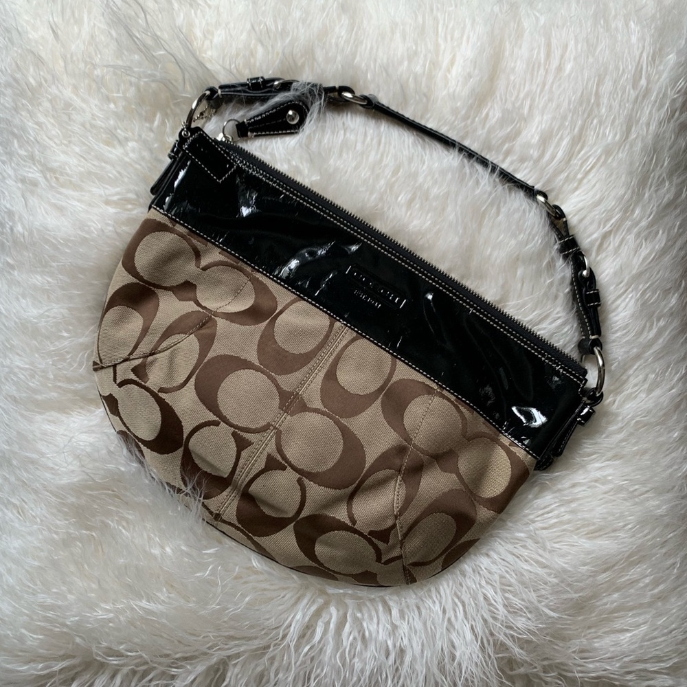 Coach Signature Black Patent Leather Bag